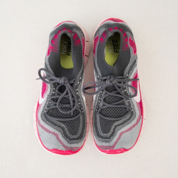 Nike Free Flynit 5.0 Running Athletic Shoes | Grey and Pink | Woman’s size 7.5 - Picture 2 of 8